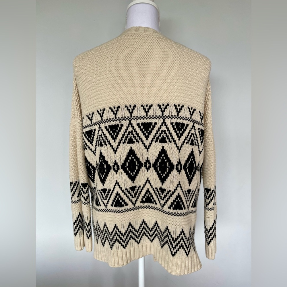 Debut brand chunky knit sweater | tribal print | open front | size 1XL/2XL | EUC - Picture 5 of 6